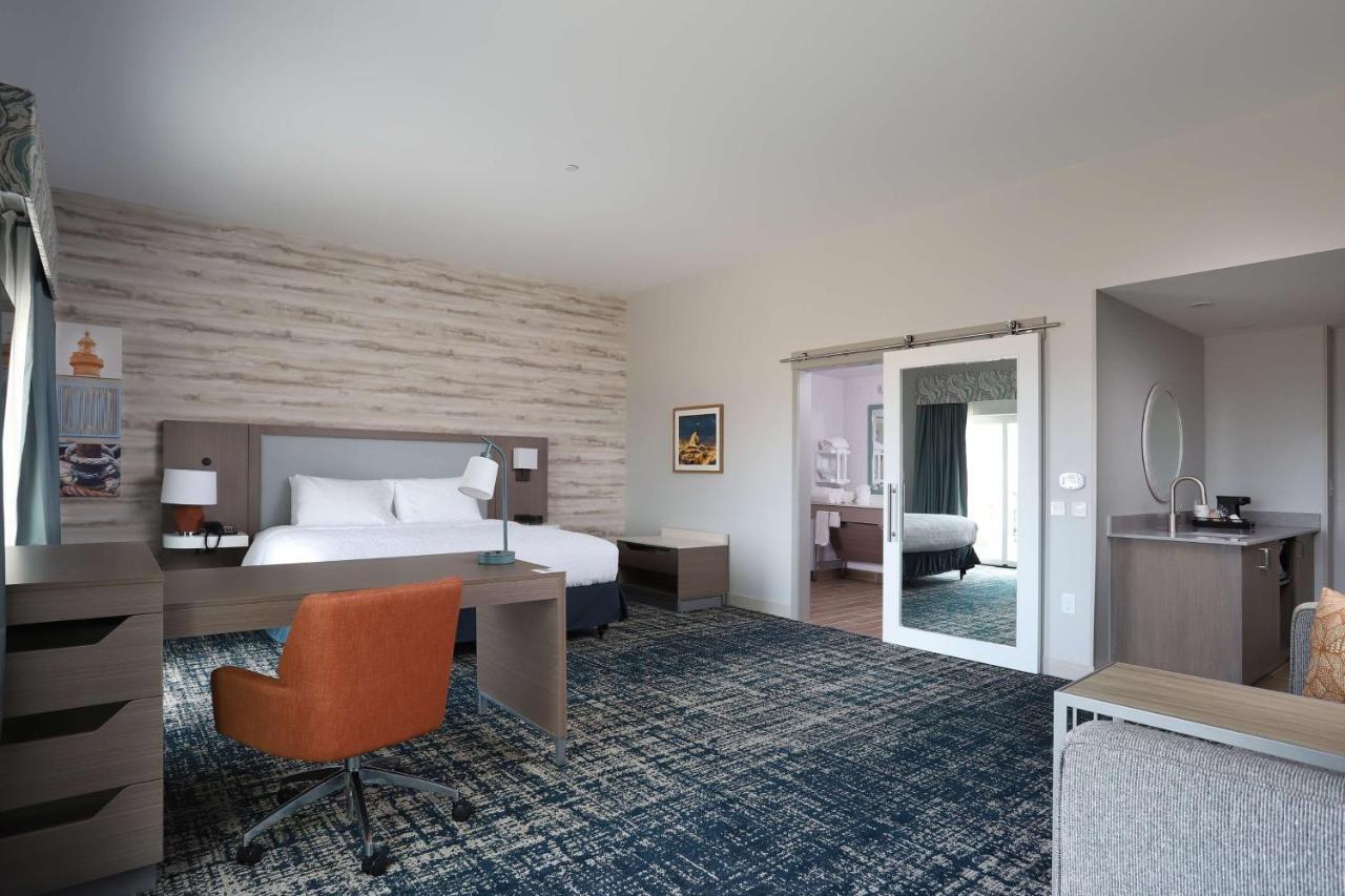 Hampton Inn & Suites Manistee, Mi Екстер'єр фото