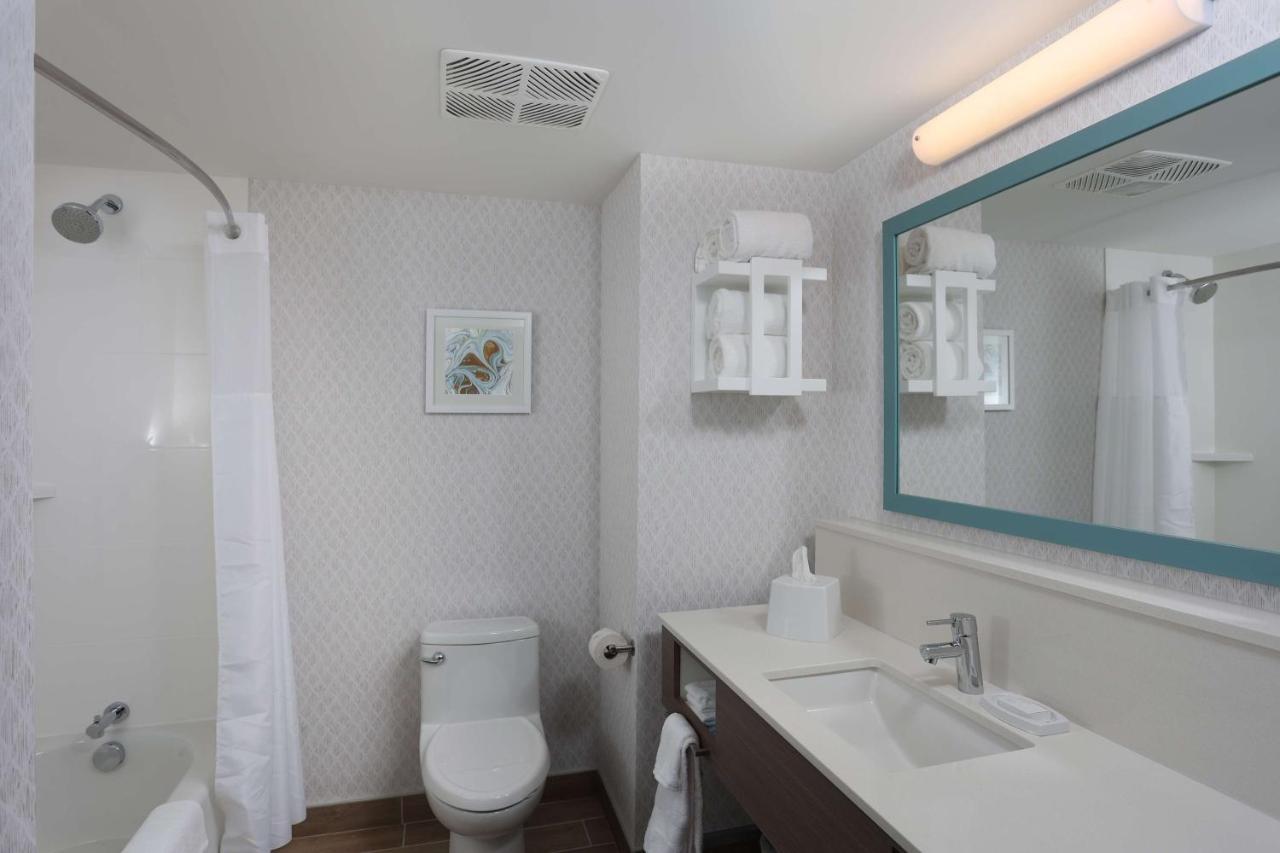 Hampton Inn & Suites Manistee, Mi Екстер'єр фото