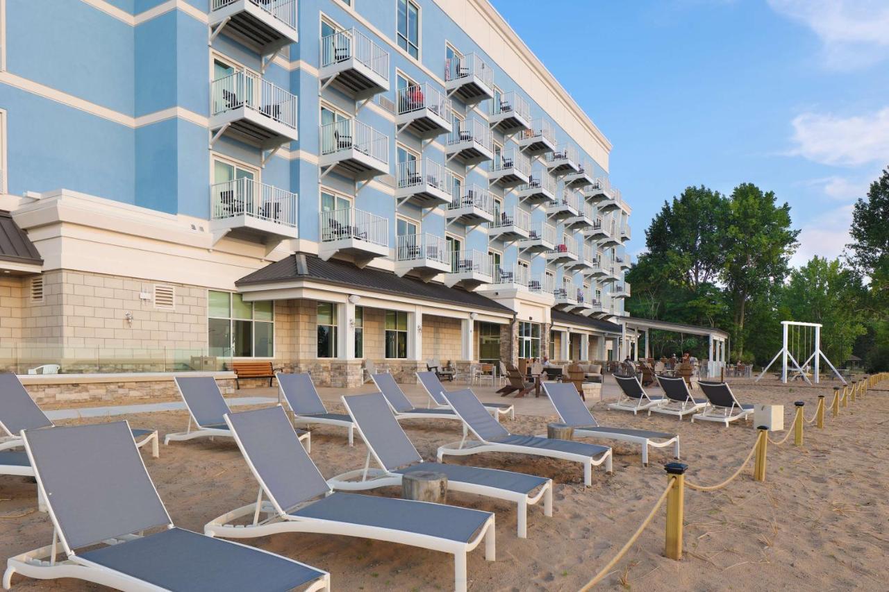 Hampton Inn & Suites Manistee, Mi Екстер'єр фото