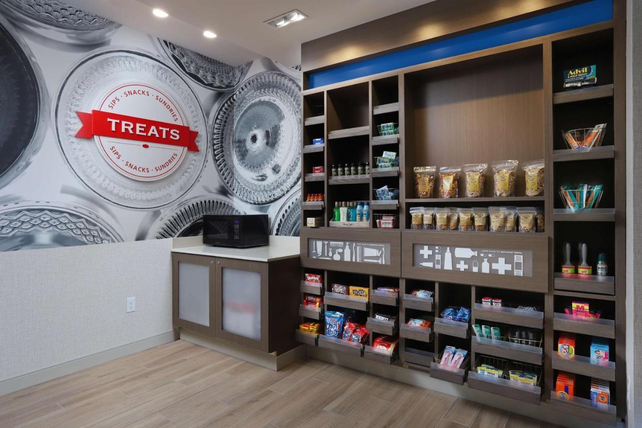 Hampton Inn & Suites Manistee, Mi Екстер'єр фото